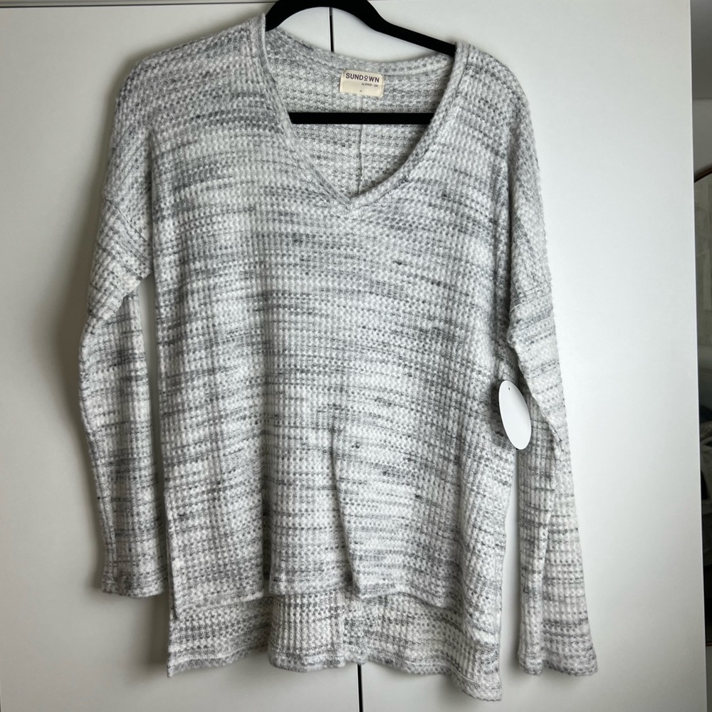 Super soft new w tags sweater